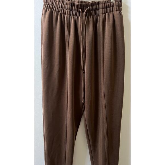 NUX yuki sleek fabric joggers women's size large - Picture 2 of 6